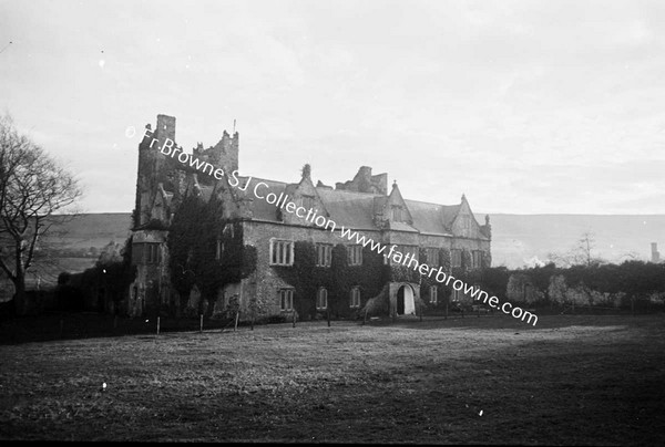 CARRICK CASTLE NORTH FRONT EVENING TIME